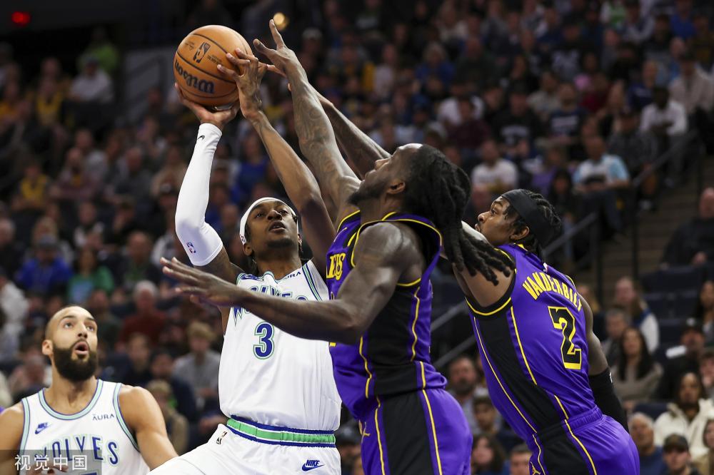 许多传奇人 许多传奇人